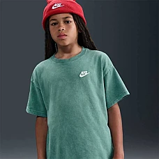 ДЕТСКА ТЕНИСКА ЗА МОМЧЕ NIKE IH3584-361 NSW CLUB WASH TEE ЗЕЛЕНА ДЕТСКА ТЕНИСКА ЗА МОМЧЕ NIKE IH3584-361 NSW CLUB WASH TEE ЗЕЛЕНА