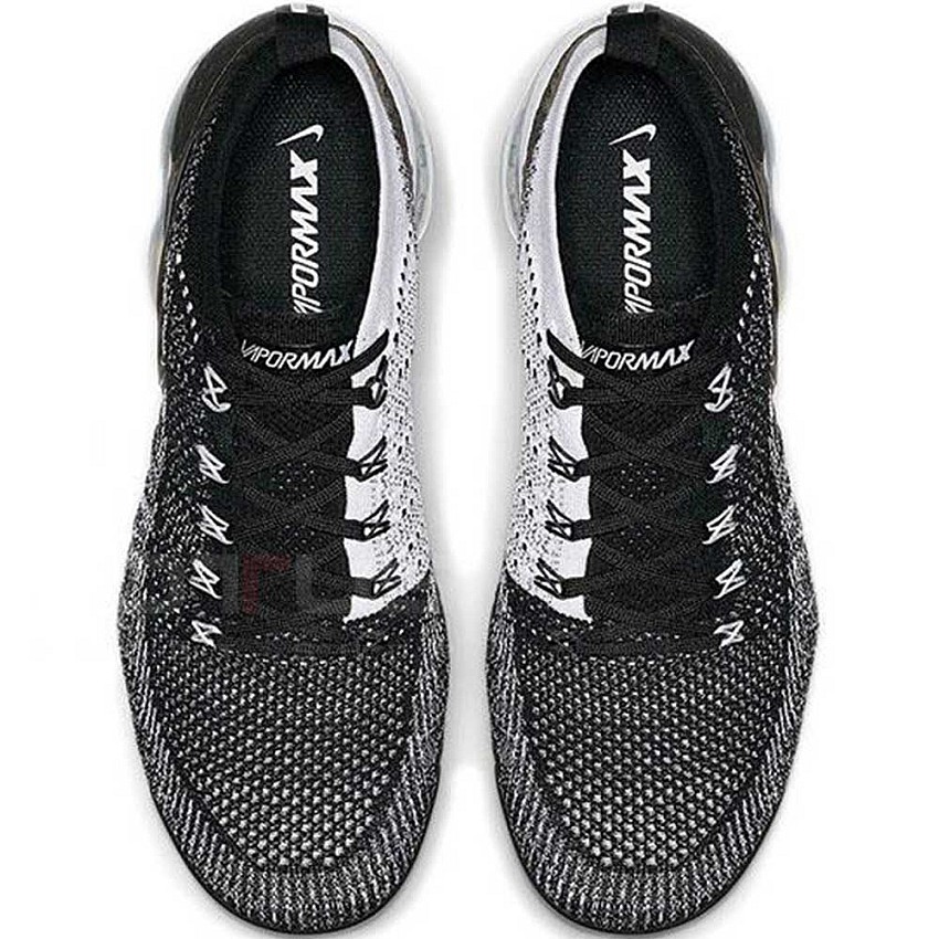 nike vapormax 2 black and white