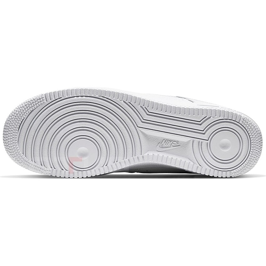 nike utility lv8 white