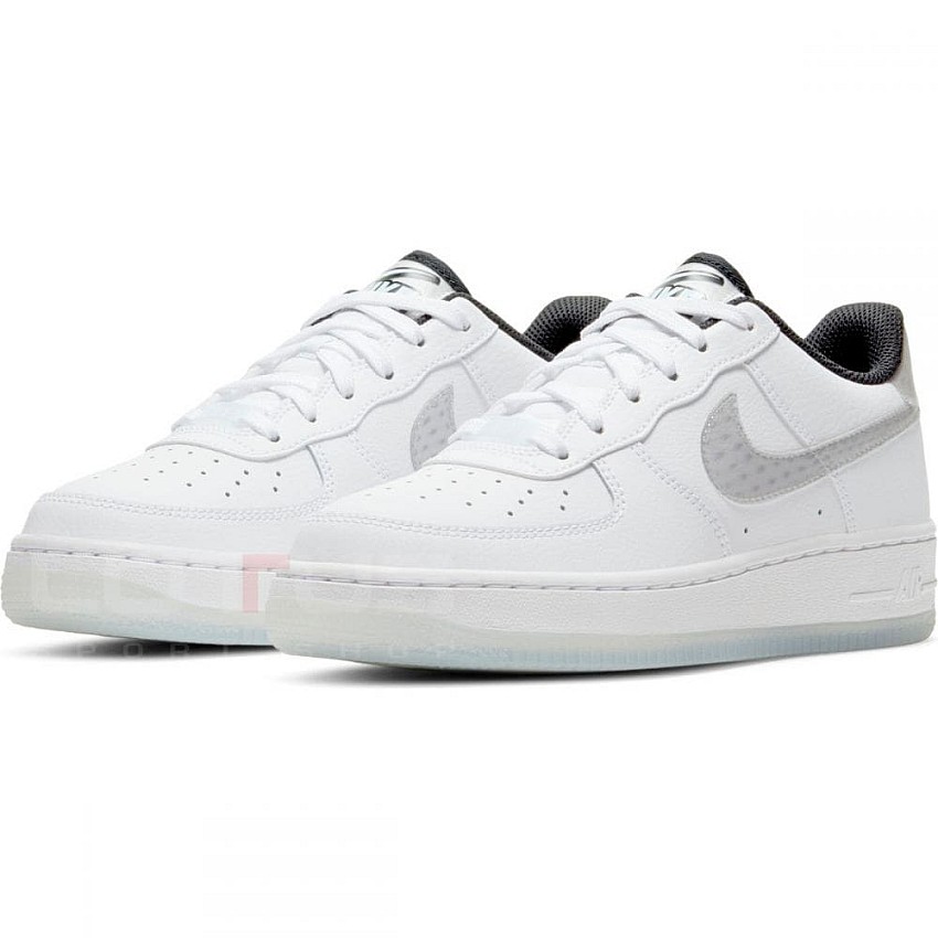 nike force 1 lv8 ksa