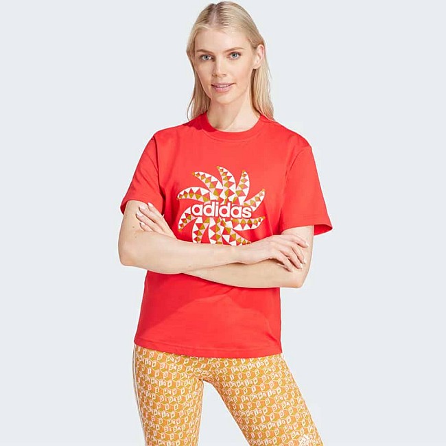 ДАМСКА ТЕНИСКА ADIDAS IQ4486 FARM GFX TEE ЧЕРВЕНА