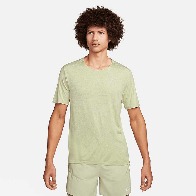 МЪЖКА ТЕНИСКА NIKE DF RISE 365 SS БЛЕДОЗЕЛЕНА