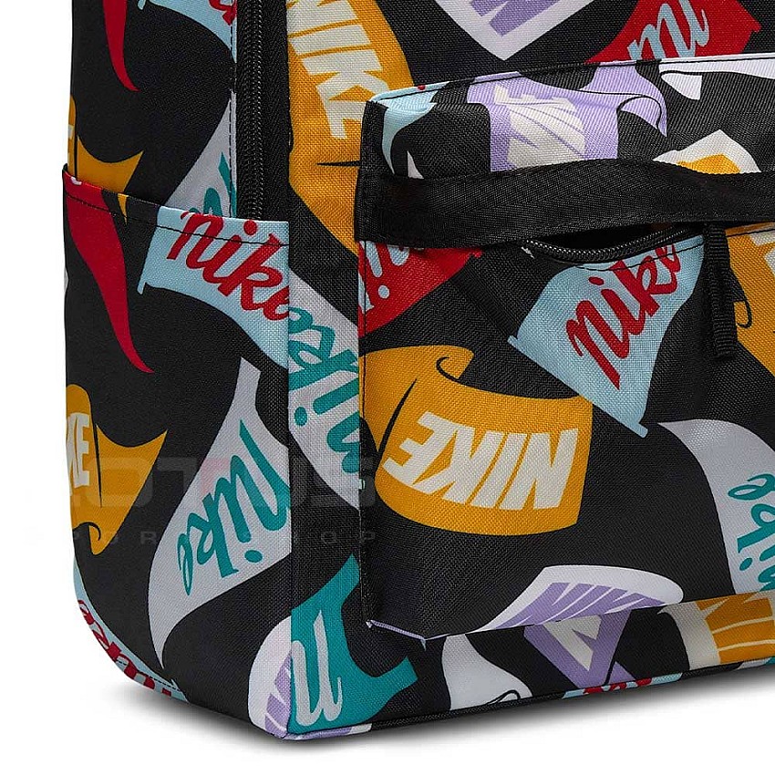 РАНИЦА NIKE HJ8322-010 HERITAGE BKPK - PENANT TOSS ЧЕРНА/МНОГОЦВЕТНА