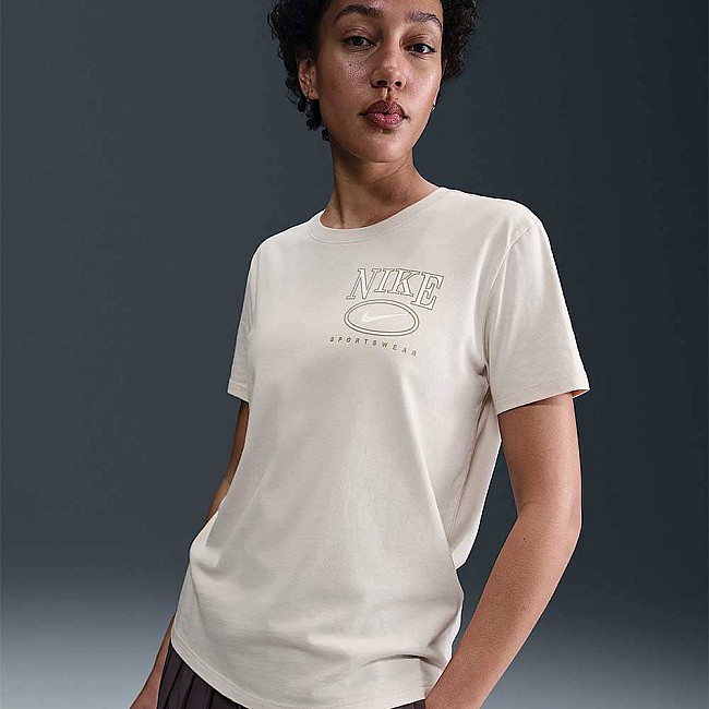 ДАМСКА ТЕНИСКА NIKE IB2447-104 NSW CLUB SS TEE CC БЕЖОВА