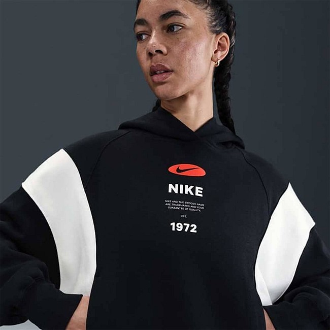 ДАМСКИ СУИТШЪРТ NIKE IH8516-010 NSW PHNX FLC REMIX OOS HDY ЧЕРЕН