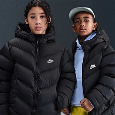 ДЕТСКО ЯКЕ NIKE HQ4976-010 NSW TF ADP PUFFER ЧЕРНО