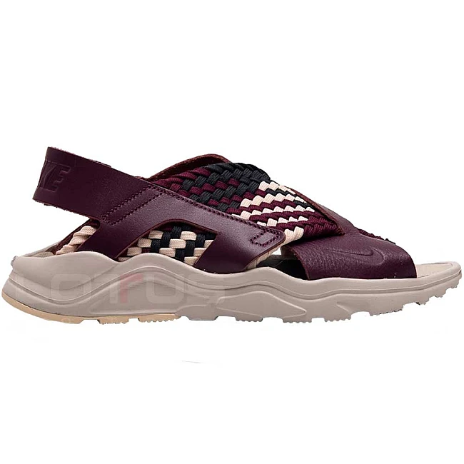 ДАМСКИ САНДАЛИ NIKE AIR HUARACHE HUARACHE ULTRA BORDEAUX