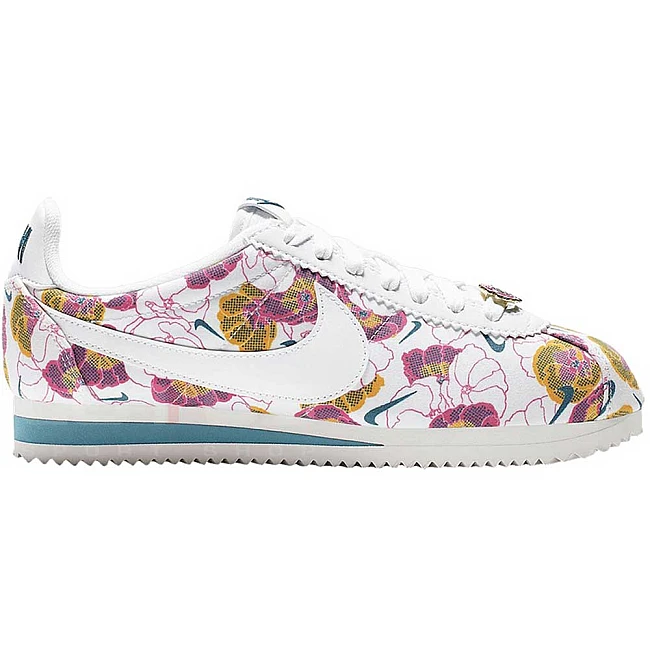 ДАМСКИ МАРАТОНКИ NIKE CLASSIC CORTEZ LX WHITE