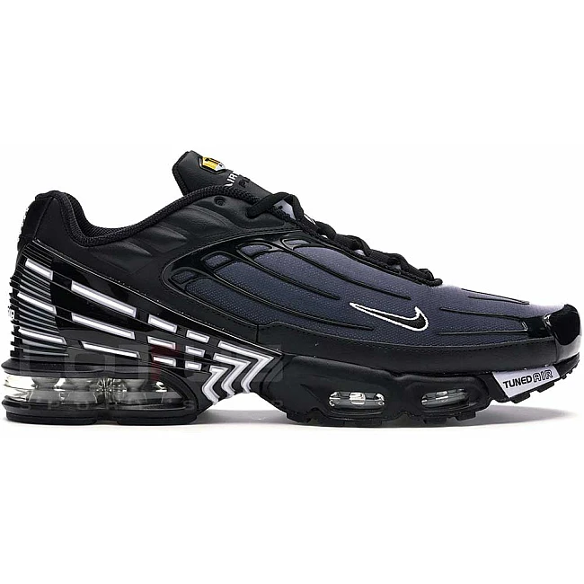 МЪЖКИ МАРАТОНКИ AIR MAX PLUS III BLACK/WHITE