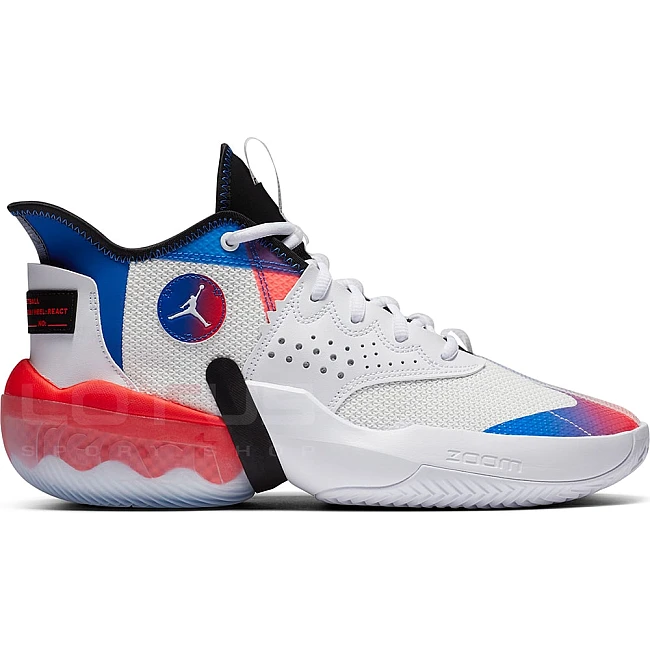 МЪЖКИ МАРАТОНКИ NIKE JORDAN REACT ELEVATION WHITE