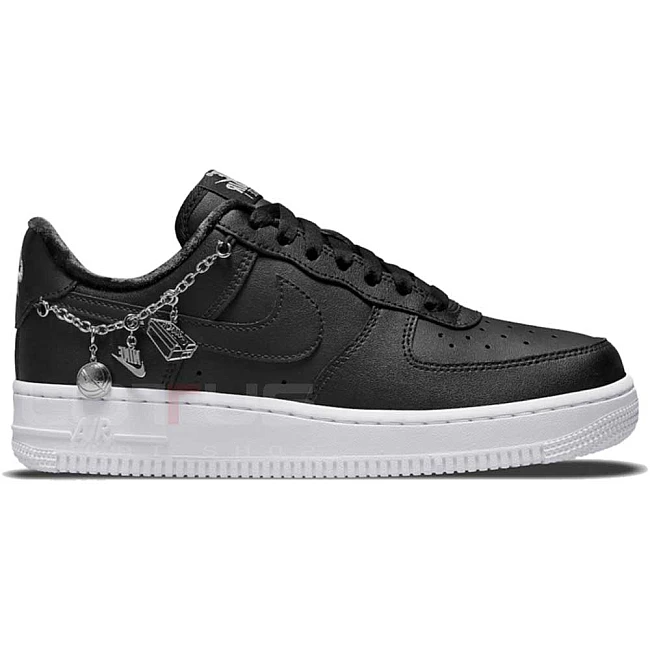 ДАМСКИ ОБУВКИ NIKE AIR FORCE 1 07 LX BLACK
