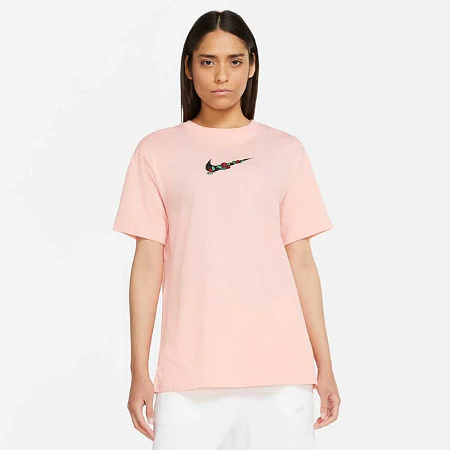 ДАМСКА ТЕНИСКА NIKE NSW TEE BF VDAY CORAL