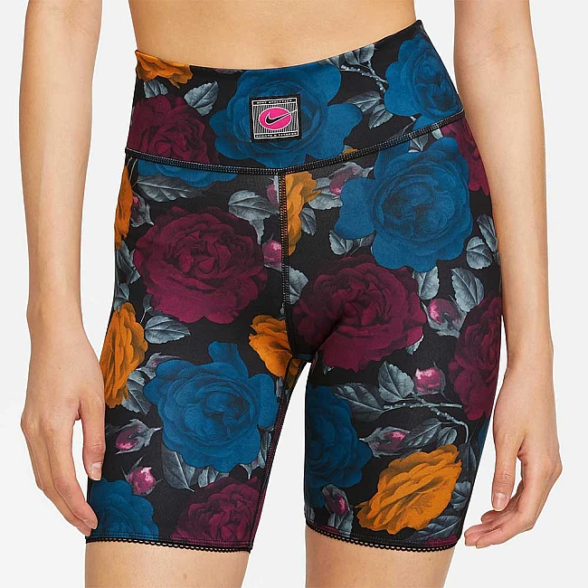 ДАМСКИ КЪС КЛИН NIKE ONE DF IC AOP MR 7IN SHRT BLACK/PRINT