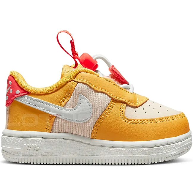 ДЕТСКИ ОБУВКИ NIKE FORCE 1 TOGGLE SE BT YELLOW