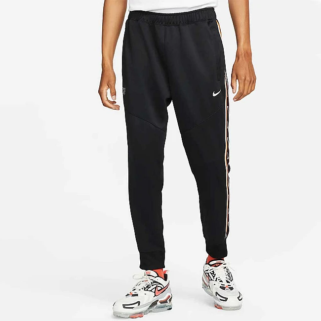 МЪЖКО ДОЛНИЩЕ NIKE NSW REPEAT SW PK JOGGER BLACK