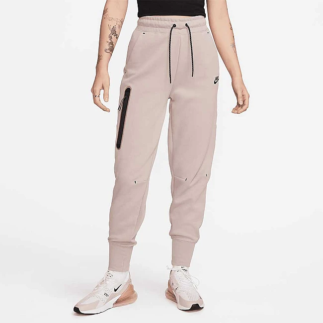 ДАМСКО ДОЛНИЩЕ NIKE NSW TCH FLC ESSNTL HR PNT DIFFUSED TAUPE