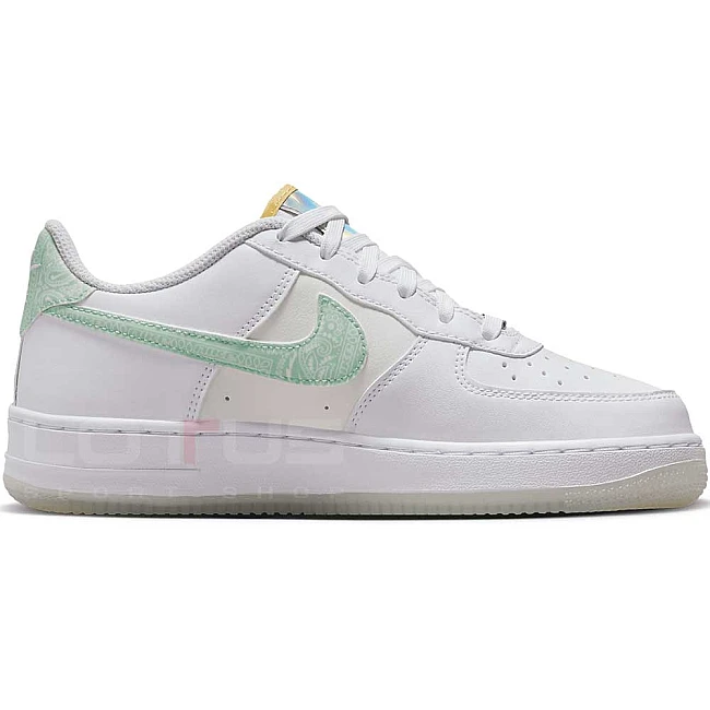 ОБУВКИ NIKE AIR FORCE 1 LV8 CN WHITE
