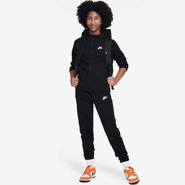 ДЕТСКИ СПОРТЕН ЕКИП ЗА МОМЧЕ NIKE NSW TRACKSUIT POLY HD FZ LBR BLACK