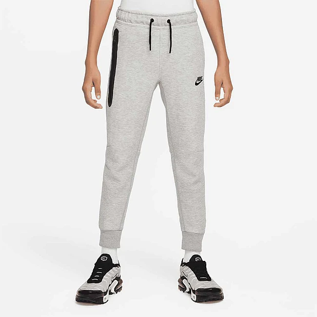 ДЕТСКО ДОЛНИЩЕ ЗА МОМЧЕ NIKE NSW TECH FLC PANT DK GREY HTHR