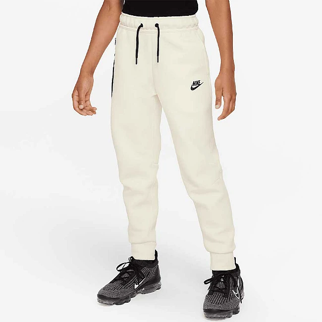 ДЕТСКО ДОЛНИЩЕ ЗА МОМЧЕ NIKE NSW TECH FLC PANT COCONUT MILK