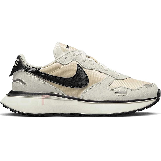 ДАМСКИ МАРАТОНКИ NIKE PHOENIX WAFFLE SUMMIT WHITE