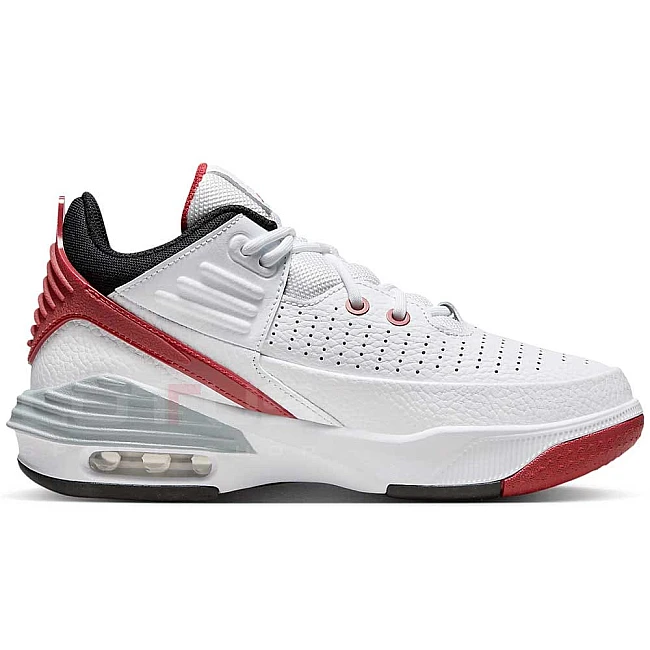 ДЕТСКИ ОБУВКИ ЗА МОМЧЕ NIKE JORDAN MAX AURA 5 GS WHITE