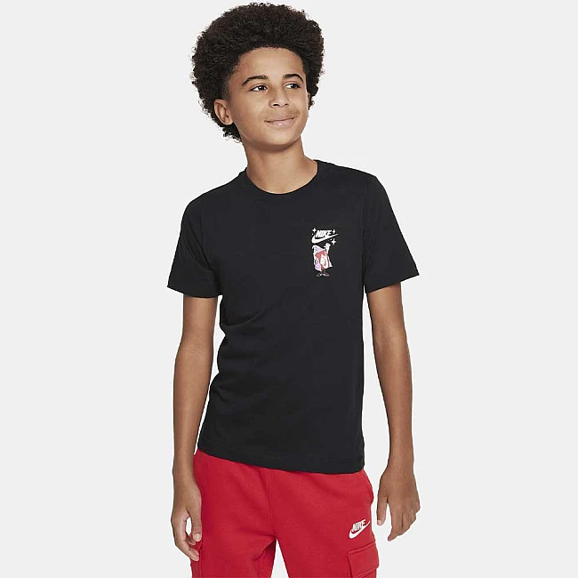 ДЕТСКА ТЕНИСКА ЗА МОМЧЕ NIKE NSW TEE BOXY 3 ЧЕРНА