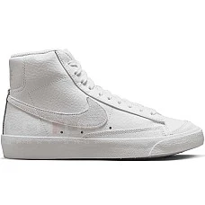 ДАМСКИ ОБУВКИ NIKE BLAZER MID 77 БЕЛИ