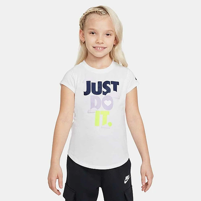 ДЕТСКА ТЕНИСКА ЗА МОМИЧЕ NIKE G SWEET SWOOSH JDI TEE БЯЛА