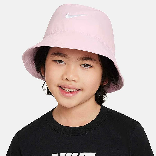 БЕБЕШКА ШАПКА ЗА МОМИЧЕ NIKE UPF 50 INFANT BUCKET HAT РОЗОВА