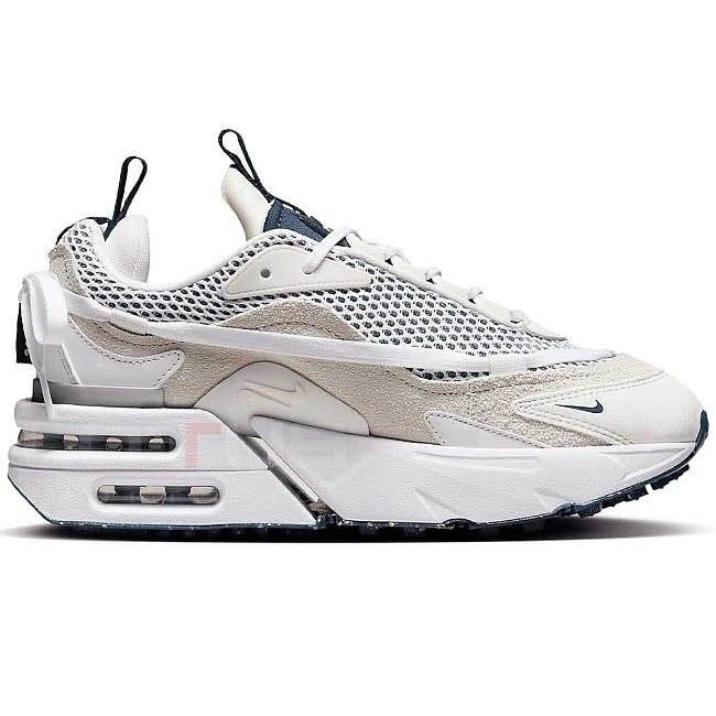 ДАМСКИ МАРАТОНКИ NIKE AIR MAX FURYOSA БЕЛИ/ТЪМНОСИНИ
