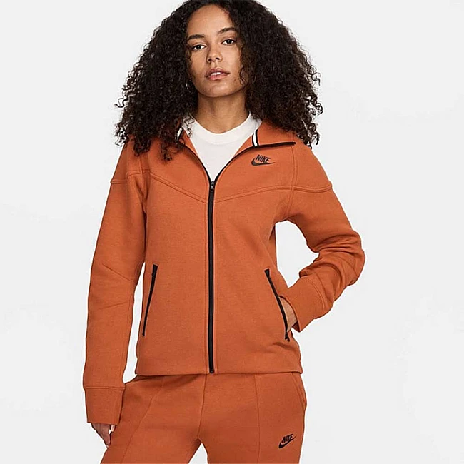 ДАМСКО ГОРНИЩЕ NIKE NSW TCH FLC WR FZ HDY ОРАНЖЕВО-КАФЯВО