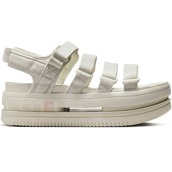 ДАМСКИ САНДАЛИ NIKE ICON CLASSIC SNDL SE КРЕМАВИ