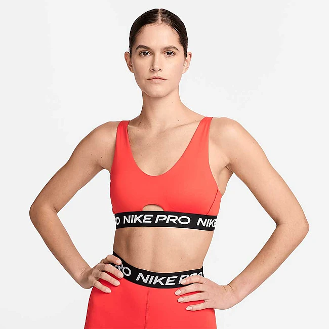 ДАМСКИ СПОРТЕН СУТИЕН NIKE PRO INDY PLUNGE BRA SW ЧЕРВЕН