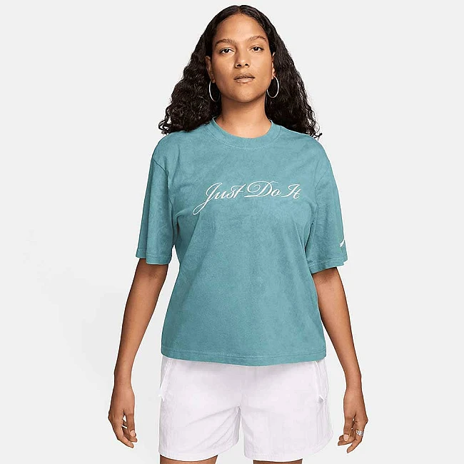 ДАМСКА ТЕНИСКА NIKE NSW TEE BOXY WASH ЗЕЛЕНА