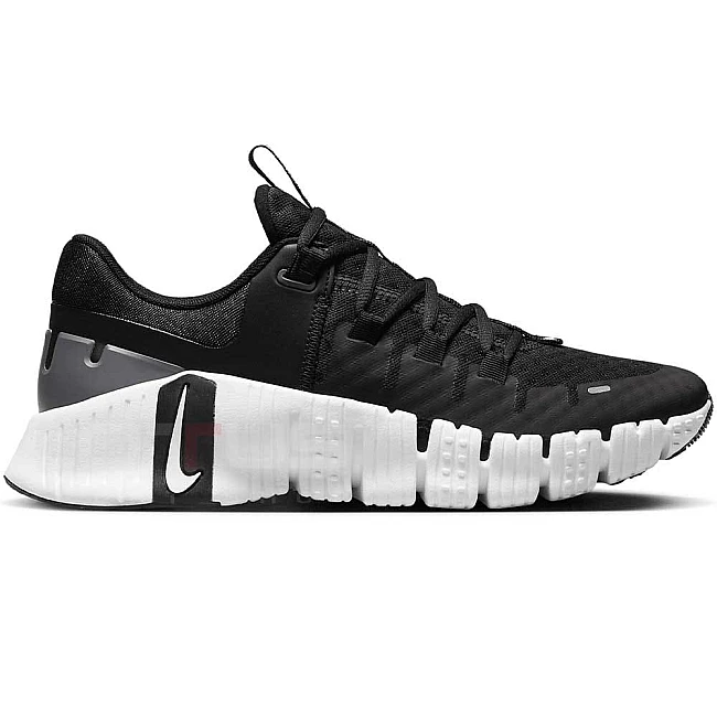 ДАМСКИ МАРАТОНКИ NIKE FREE METCON 5 ЧЕРНИ