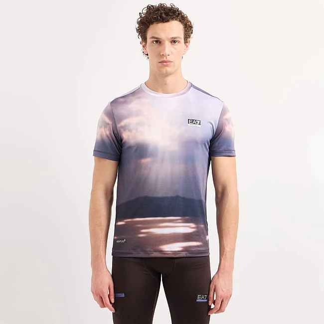 МЪЖКА ТЕНИСКА EA7 EMPORIO ARMANI 6DPT31-2702 VENTUS7 M TEE SS GRAPHIC ALLOVER PL ST КАФЯВА