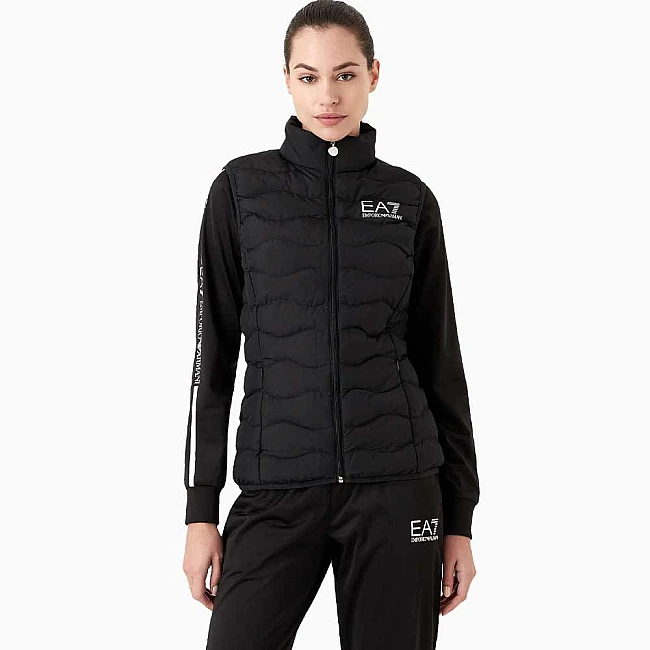 ДАМСКИ ЕЛЕК EA7 EMPORIO ARMANI 8NTQ08-1200 TRAIN CORE LADY W ECO DOWN VEST ЧЕРЕН