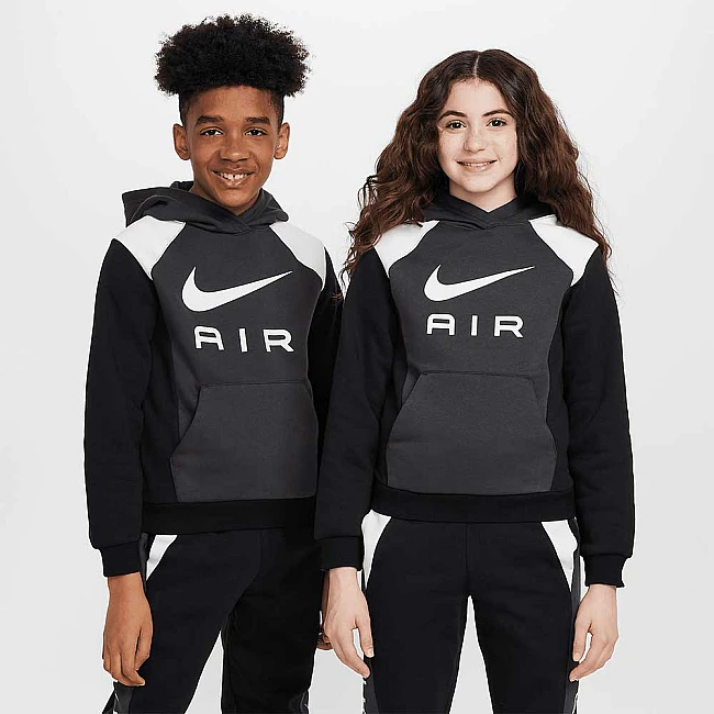ДЕТСКИ СУИТШЪРТ ЗА МОМЧЕ NIKE FZ4955-060 AIR PO HOODIE СИВ/ЧЕРЕН