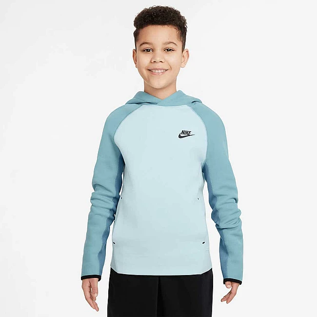 ДЕТСКИ СУИТШЪРТ ЗА МОМЧЕ NIKE FD3291-476 NSW TECH FLC PO HOODIE СВЕТЛОСИН