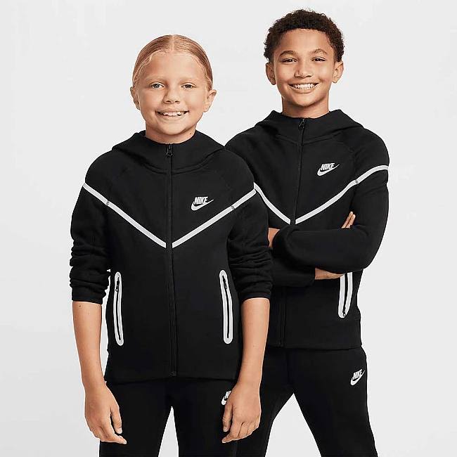 ДЕТСКО ГОРНИЩЕ ЗА МОМЧЕ NIKE NSW TCH FLC SSNL TF+ WR FZ ЧЕРНО