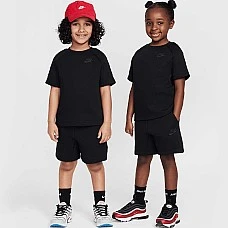 ДЕТСКИ СПОРТЕН ЕКИП ЗА МОМЧЕ NIKE 86M879-023 TECH FLEECE TEE SHORT SET ЧЕРЕН