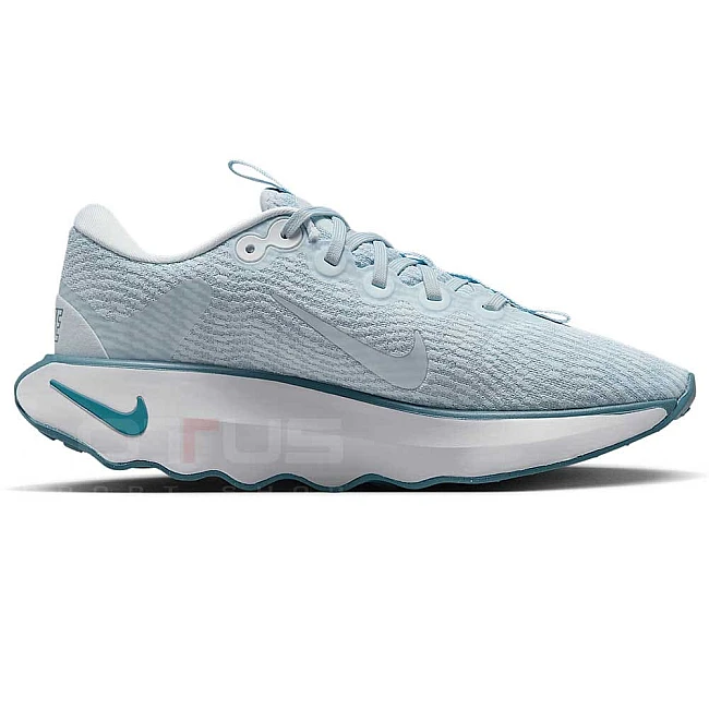 ДАМСКИ МАРАТОНКИ NIKE DV1238-400 MOTIVA СВЕТЛОСИНИ