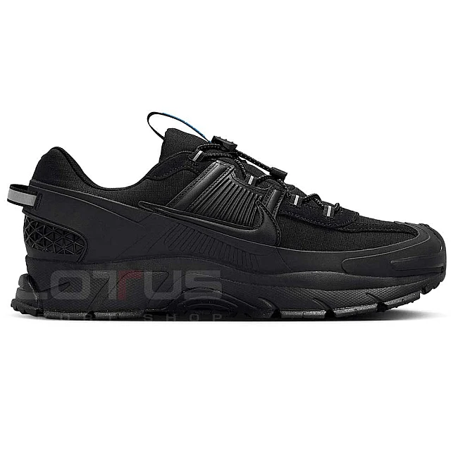 МЪЖКИ МАРАТОНКИ NIKE FV2295-002 ZOOM VOMERO ROAM ЧЕРНИ