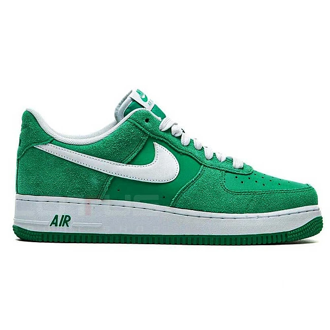 МЪЖКИ ОБУВКИ NIKE IB6388-300 AIR FORCE 1 07 LV8 ЗЕЛЕНИ