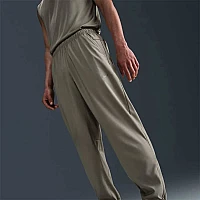 МЪЖКО ДОЛНИЩЕ NIKE FB7497-320 DF FORM PANT TPR БЛЕДОЗЕЛЕНО