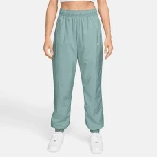 ДАМСКО ДОЛНИЩЕ NIKE FV7660-017 NSW OTG UV ESSNTL WVN MR JG ЗЕЛЕНО