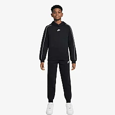ДЕТСКИ СПОРТЕН ЕКИП ЗА МОМЧЕ NIKE HQ9318-010 NSW CLUB FLC HDY TRACKSUIT ЧЕРЕН
