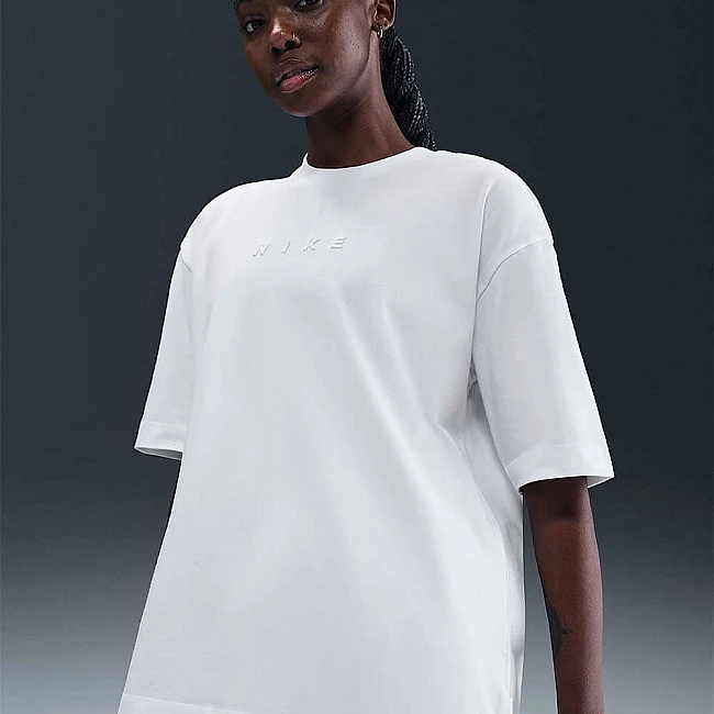 ДАМСКА ТЕНИСКА NIKE HV4957-100 NSW LUXE SS TEE RELAX БЯЛА