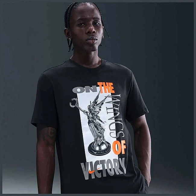 МЪЖКА ТЕНИСКА NIKE HV0180-010 NSW TEE OC GODDNESS PHOTO ЧЕРНА